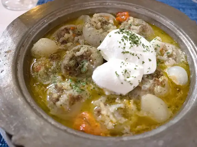 Aščinica Hadžibajrić — سراييفو · دولما وبوسانسكي لوناتس