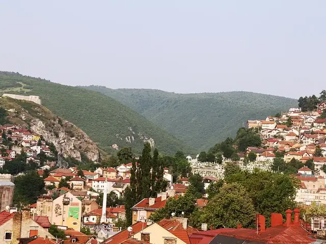 Park Prinčeva — سراييفو · عشاء بوسني مع أفضل إطلالة