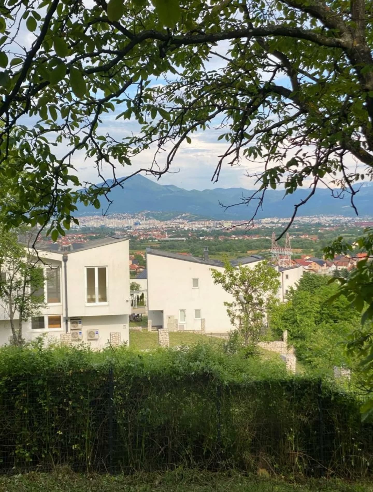 Kuća s pogledom na Sarajevo, Osijek — 12